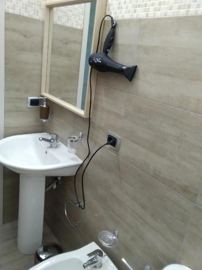 Vittorio Emanuele House Apartment คาตาเนีย ภายนอก รูปภาพ