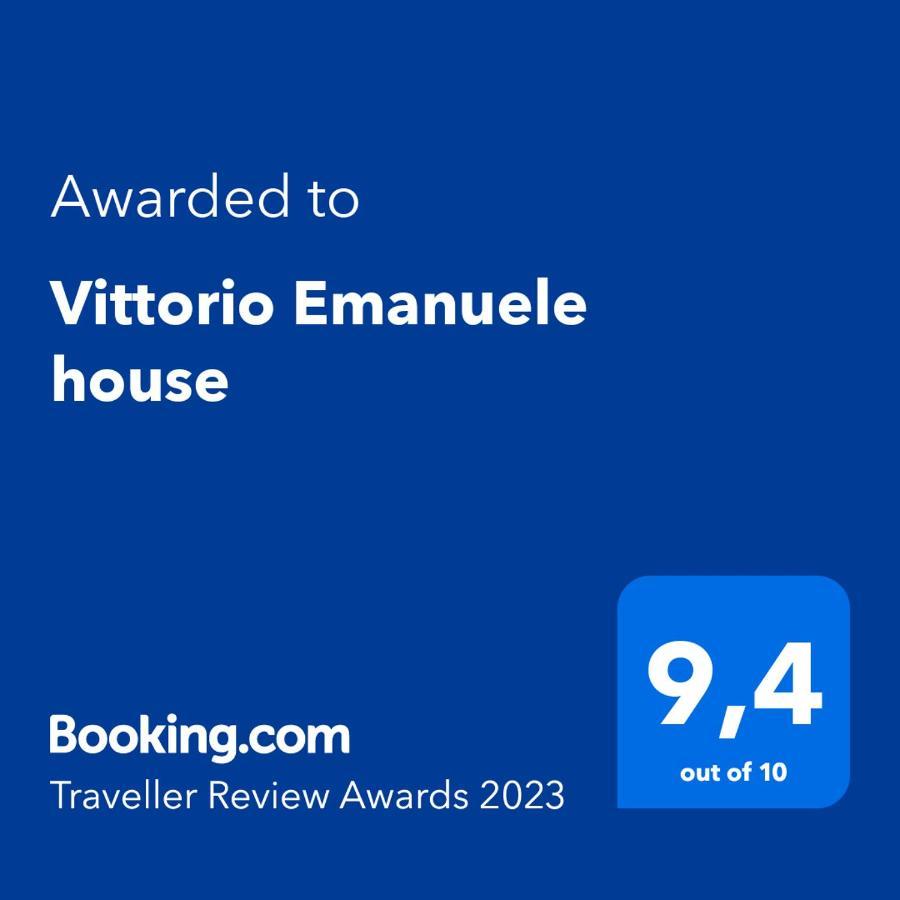 Vittorio Emanuele House Apartment คาตาเนีย ภายนอก รูปภาพ